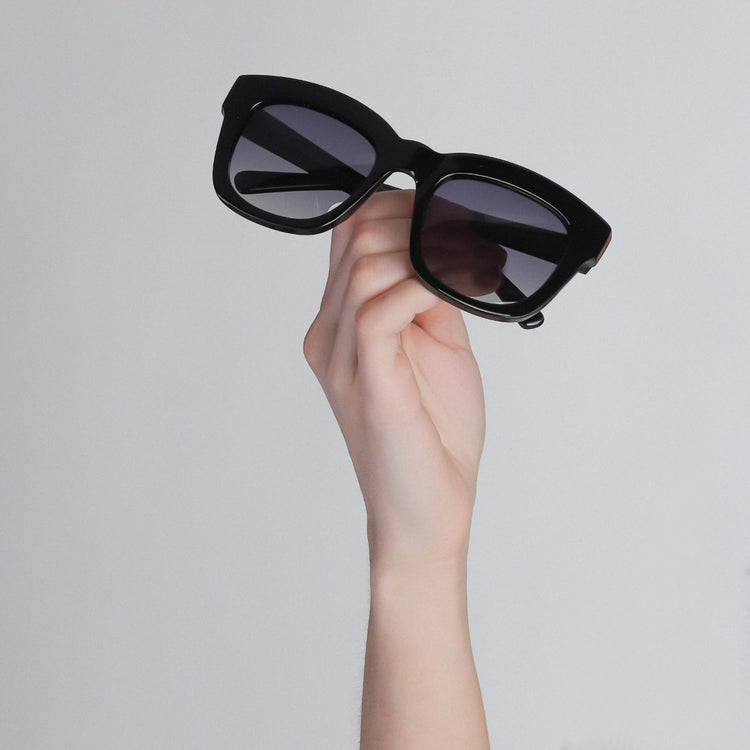 Pilgrim Sonnenbrille : Dael : Schwarz Neueste Stile