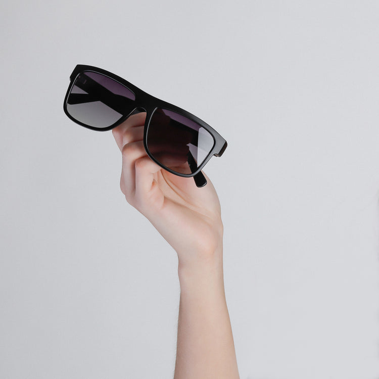 Pilgrim Sonnenbrille : Kara : Schwarz Preisnachlass