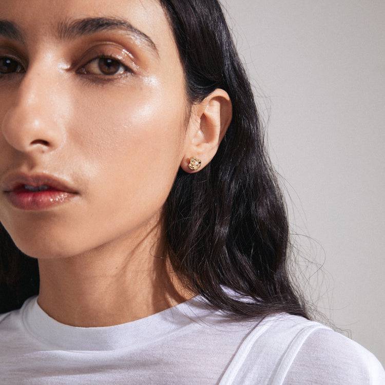 Pilgrim INAYA recycelte Ohrringe vergoldet Fabrik Onlineshop