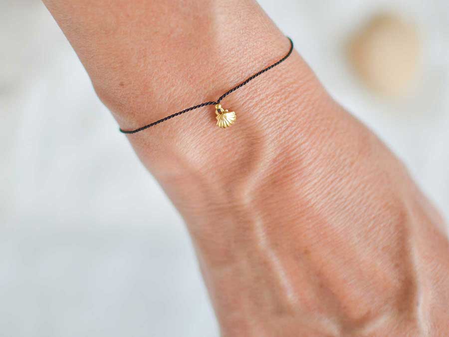 Renna Deluxe MUSCHEL Armband Gold Fabrikladen
