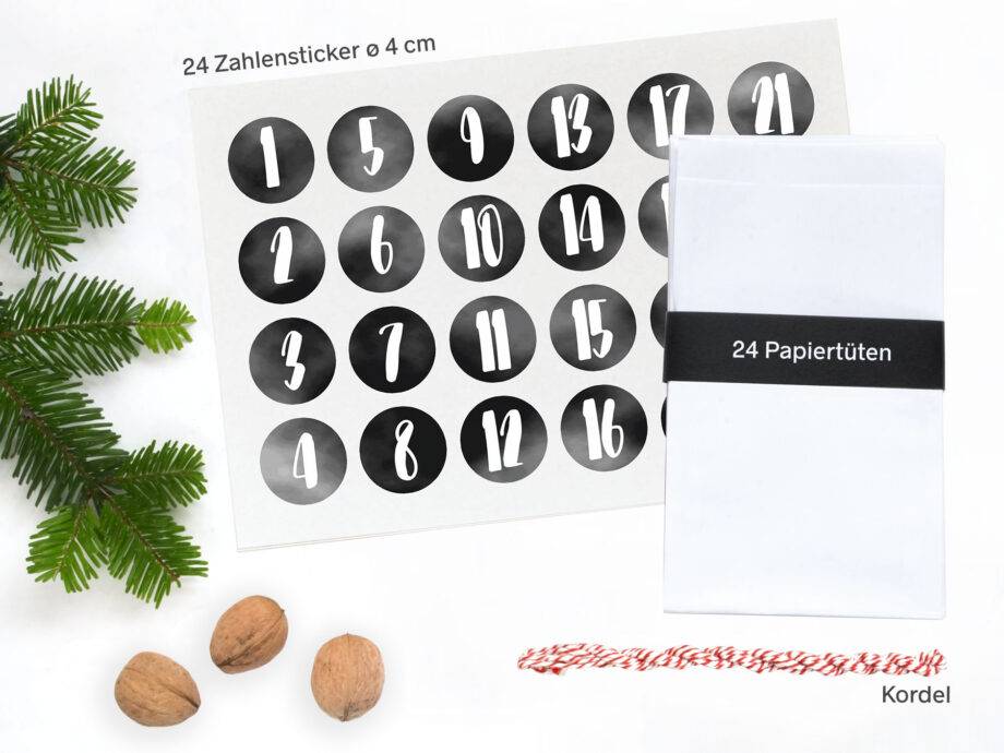 Renna Deluxe Adventskalender weiß mit schwarzen Aufklebern Heißer Verkauf