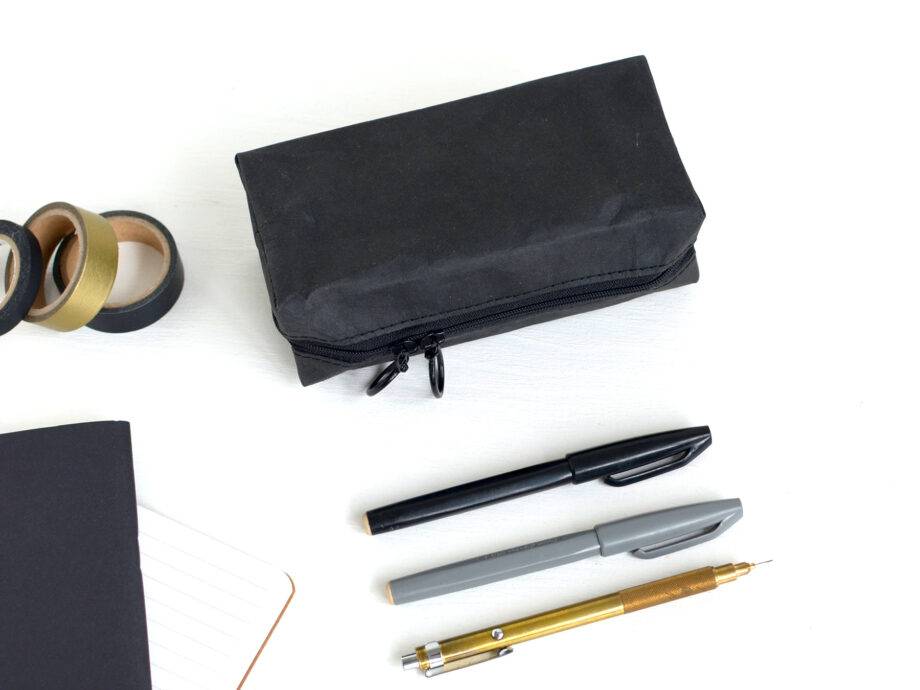 Renna Deluxe Federmäppchen mit Monogramm personalisiert in Schwarz Online Outlet
