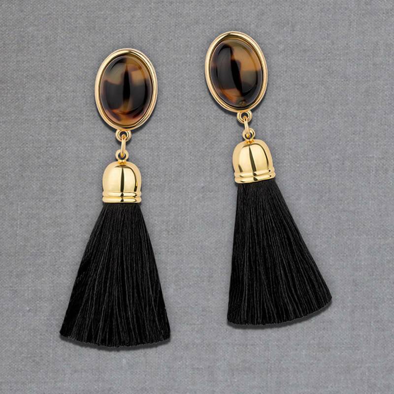 SchwesterSchwester Schwarze Ohrringe als Ohrstecker in Schildpattoptik mit schwarzer Quaste von AmuseToi Letzte 3 Tage