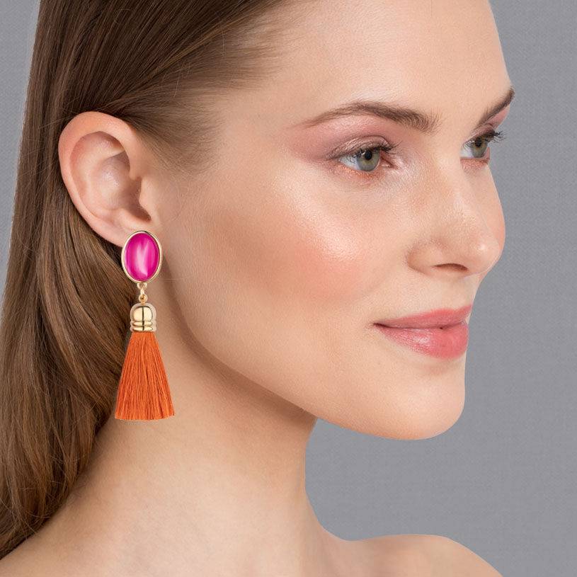 SchwesterSchwester Vergoldete Ohrclips in Pink mit Quaste in Rostorange von AmuseToi Fabrikverkauf