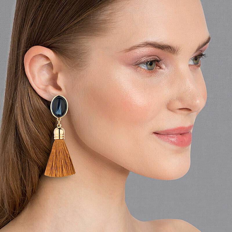 SchwesterSchwester Schimmernde Dunkelblaue Ohrstecker mit edlen Quasten in Goldbraun JETZT KAUFEN