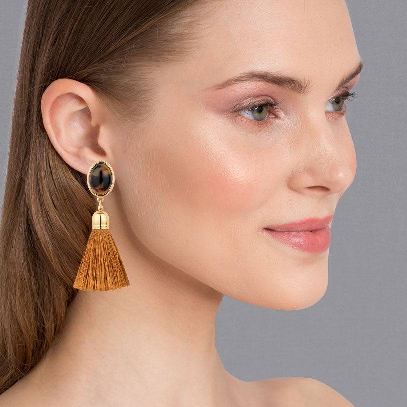 SchwesterSchwester Vergoldete Ohrstecker in Schildpattfarben mit edlen goldbraunen Quasten Zeitbegrenzte Promotion