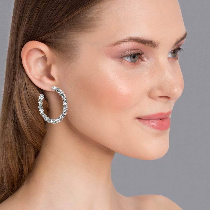 SchwesterSchwester Schöne glitzernde Creolen - rhodiniert Clearance-Verkauf