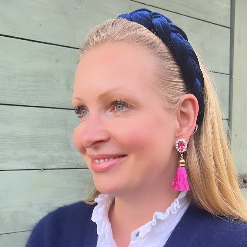 SchwesterSchwester Edel funkelnde Ohrstecker in Pink mit Quaste Sonderangebote