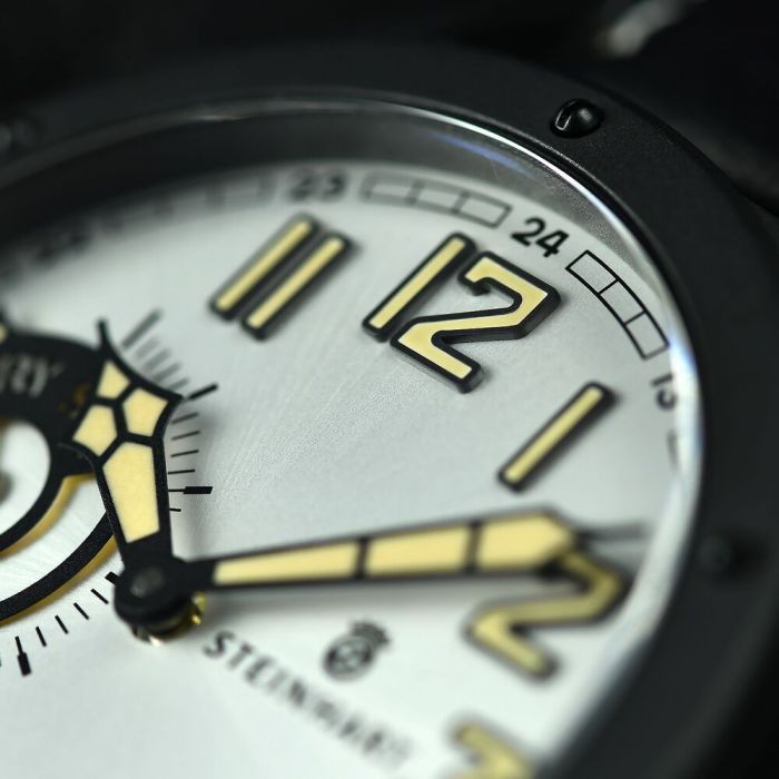 Steinhart MILITARY 47 ST1 silber Ltd. Edition Kostenloser Versand