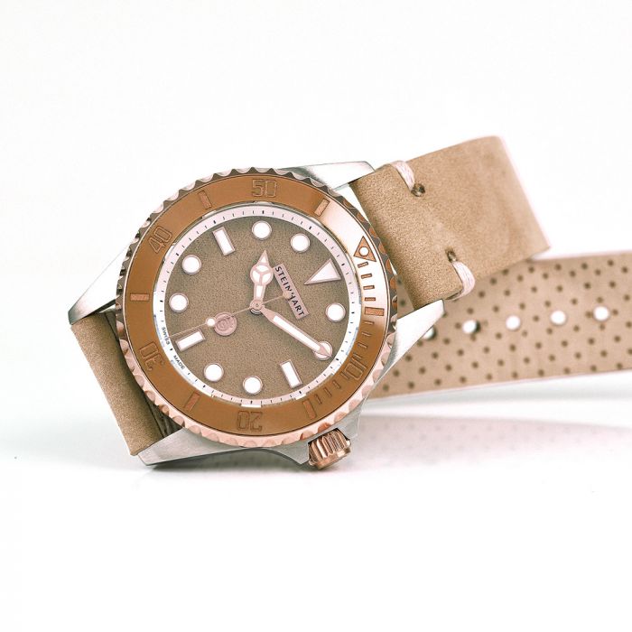 Steinhart Ocean 39 BEIGE Ceramic Taucheruhr Jubiläumsangebot