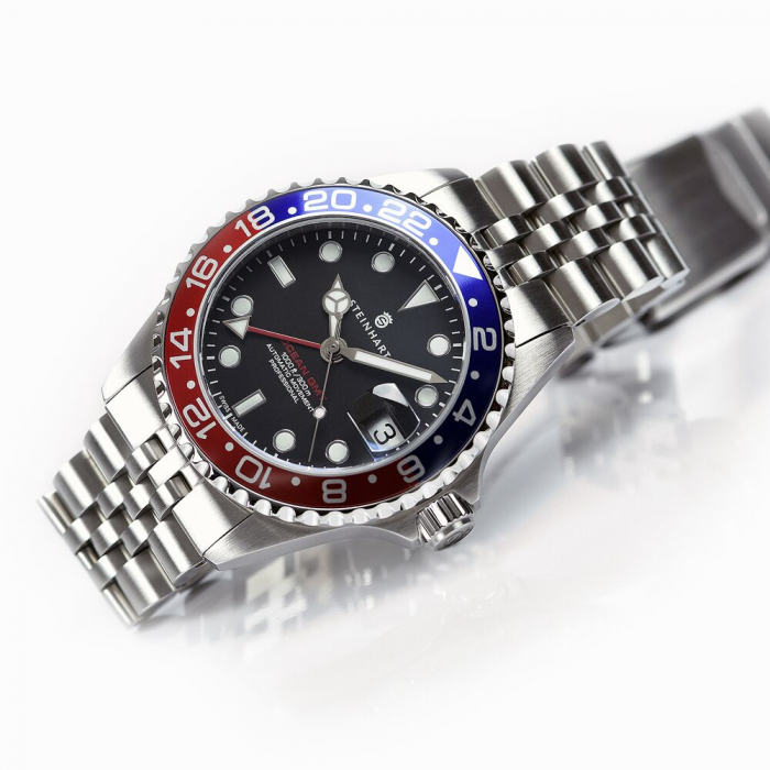 Steinhart Ocean 39 GMT BLUE-RED .2 Taucheruhr Bestseller