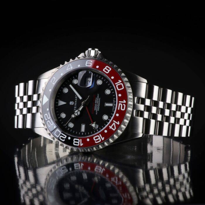 Steinhart Ocean One GMT BLACK-RED. 2 Ceramic Taucheruhr Riesige Ersparnisse