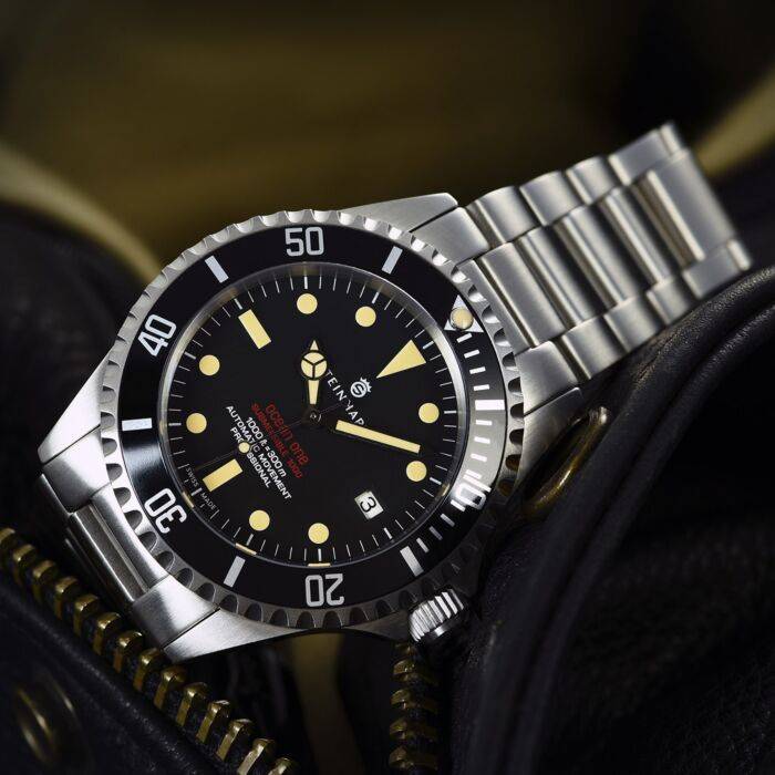 Steinhart Ocean One vintage RED Taucheruhr Sonderangebot der Fabrik