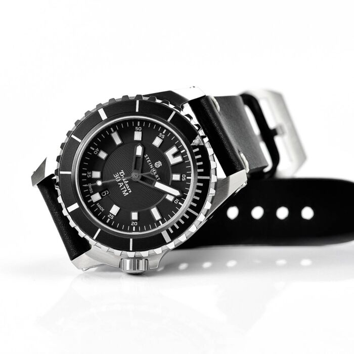 Steinhart Triton 30 ATM BLACK Taucheruhr Bis zu 55% Rabatt